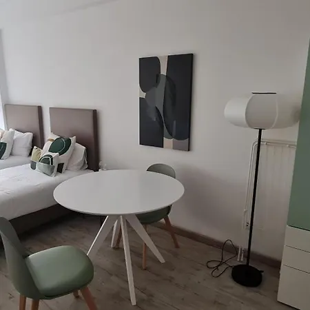 Green Studio * Oporto